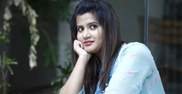 তোপের মুখে ন্যানসি 'না' ভোটের পক্ষে