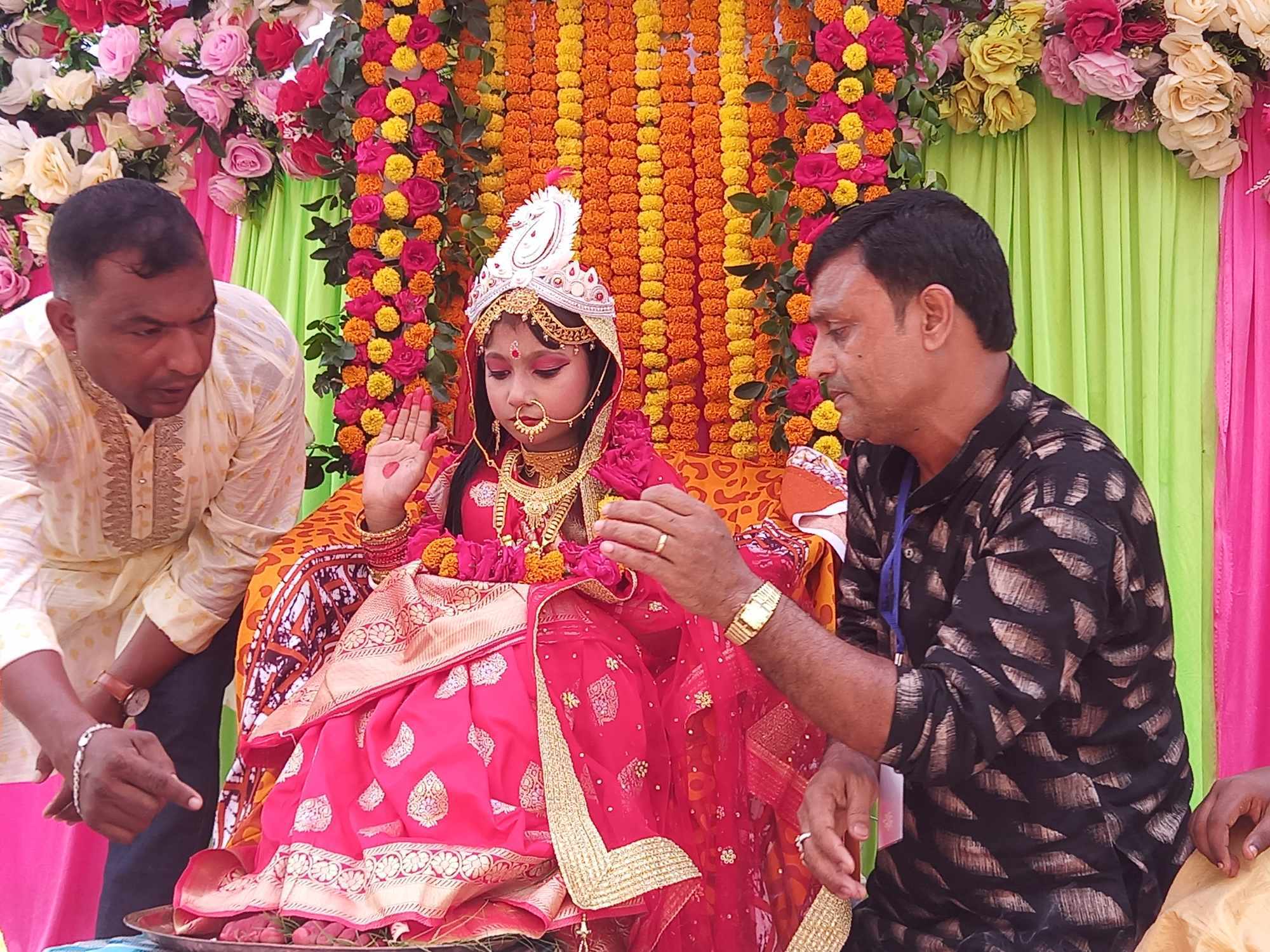 হবিগঞ্জে উৎসবমুখর পরিবেশে কুমারী পূজা অনুষ্ঠিত 