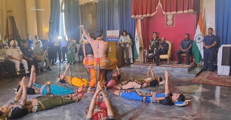 ধুমধামে উদযাপিত &lsquo;পশ্চিমবঙ্গ দিবস&rsquo;