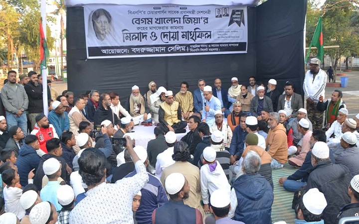 বেগম জিয়ার আপসহীন আদর্শ আমাদের ধারণ করতে হবে : খন্দকার মুক্তাদির