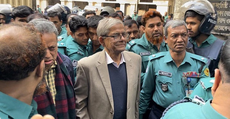 ভোটের দিন আদালতে যাবেন মির্জা ফখরুল