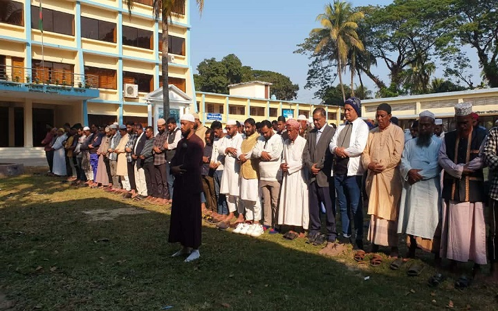 বিশ্বনাথে উসমান হাদীর গায়ে*বানা জানাজা সম্পন্ন