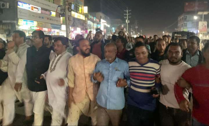 তফসিলকে স্বাগত জানিয়ে বড়লেখায় আ. লীগের আনন্দ মিছিল