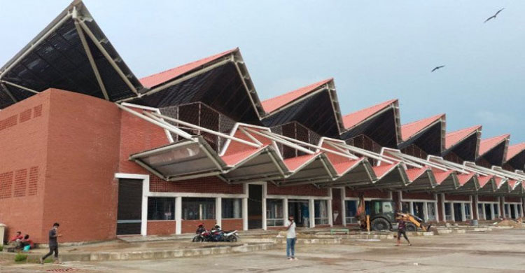 কদমতলী বাস টার্মিনালে আ গু ন