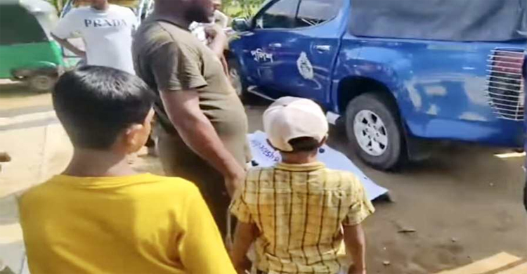 গোলাপগঞ্জে ঝু ল ন্ত এক নারীর ম র দে হ উ*দ্ধার 