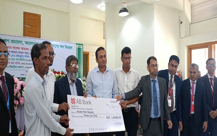 শ্রীমঙ্গলে ১ কোটি ৯০ লাখ টাকার  কৃষি ঋণ বিতরণ