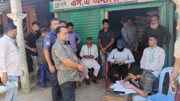 জগন্নাথপুরে সরকারী চাল মজুদ: ডিলারকে ১ বছরের জেল ও ২ লাখ টাকা জরিমানা