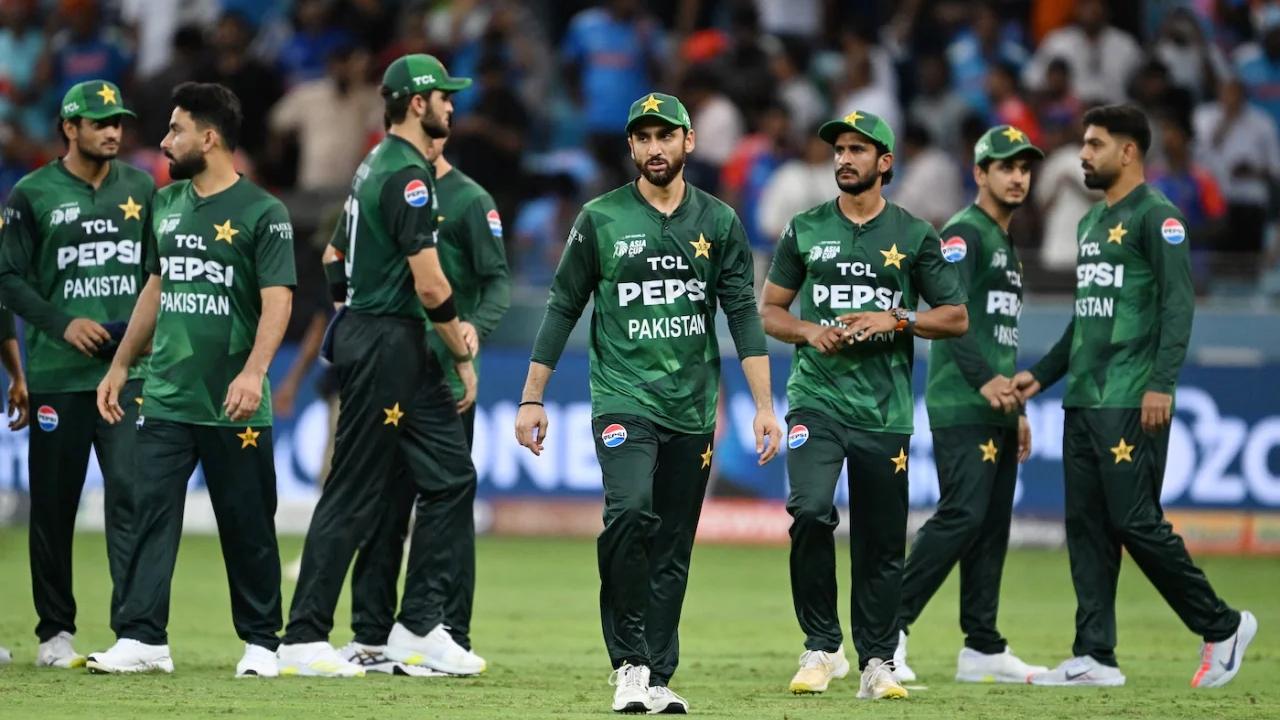 আমিরাত ম্যাচের আগে পা কি স্তা নের সংবাদ সম্মেলন বা তি ল