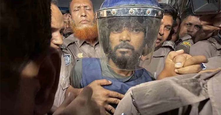 আদালতে সোহেলের দাবি: আমি শুধু ধ র্ষ ণ করছি, মা র ছে ডলার