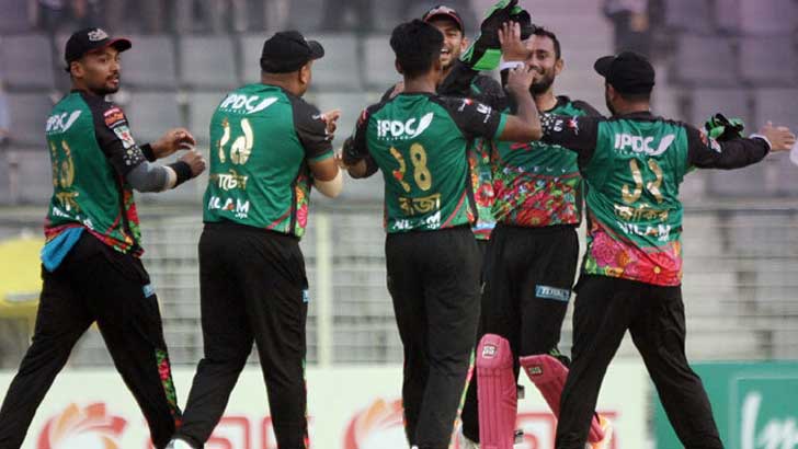 বিদায়ের সানাই বাজছে সিলেট শিবিরে