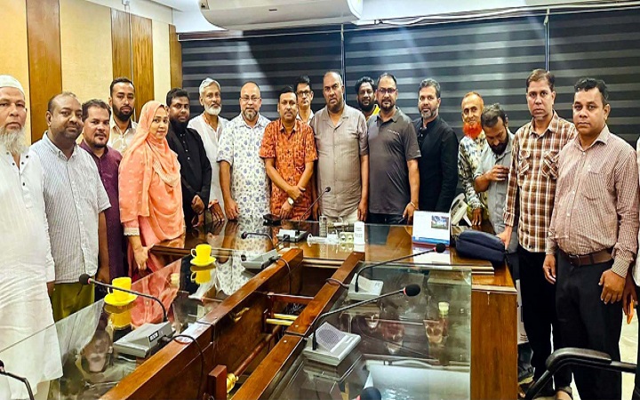 সড়ক দু/র্ঘটনা রোধে সিসিক প্রশাসকের সঙ্গে নিসচা সিলেট মহানগরের মতবিনিময়