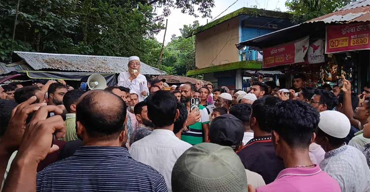 গোয়াইনঘাটে বি এন পি র লিফলেট বিতরণে হাকিম চৌধুরী