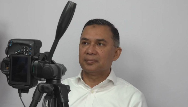 ভোটার হওয়ার কার্যক্রম শেষ করলেন তারেক রহমান