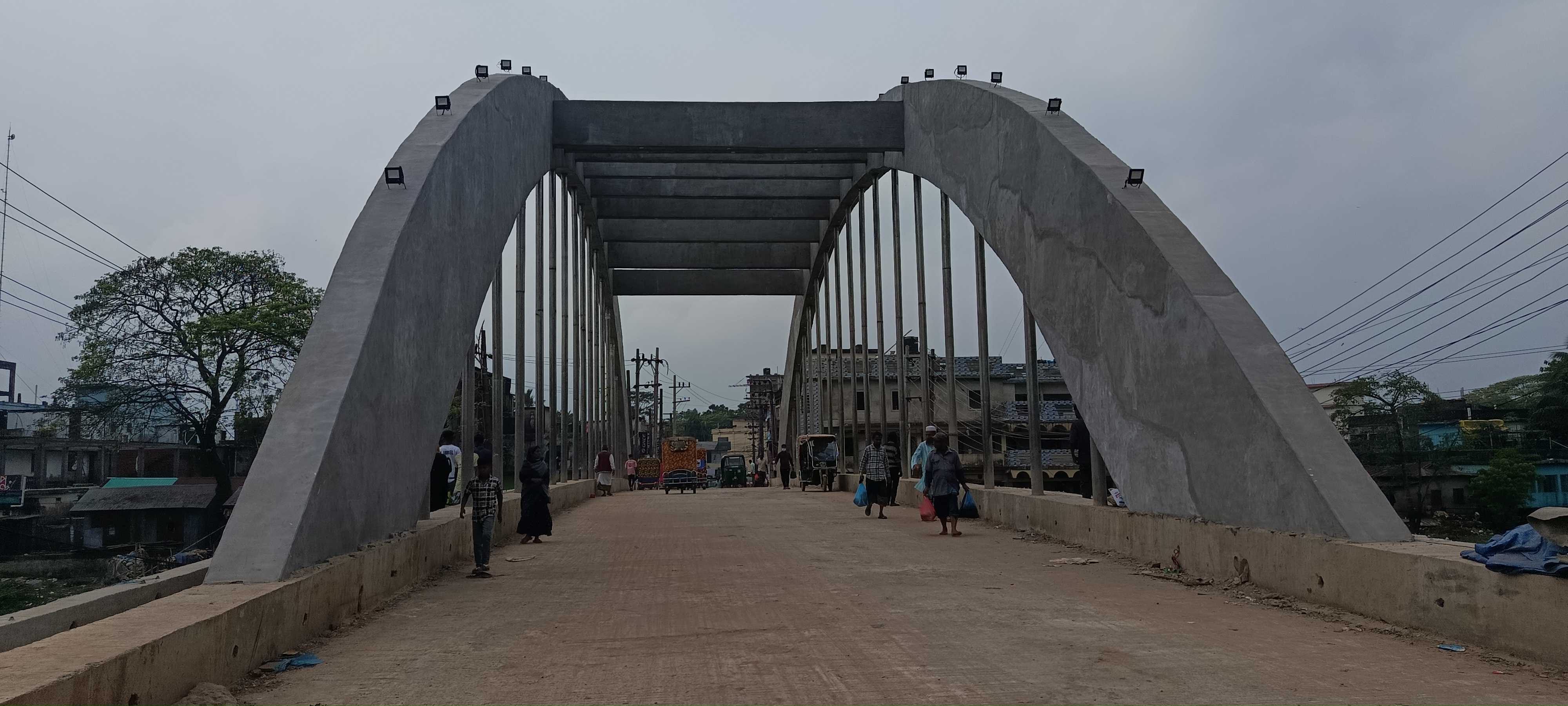 নলজুরের বুকে উদ্বোধনের অপেক্ষায় 'আর্চ সেতু'