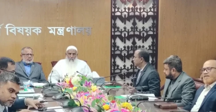 সরকারি কাজে অবহেলায় ছাড় নেই, হজে চাই সুশাসন