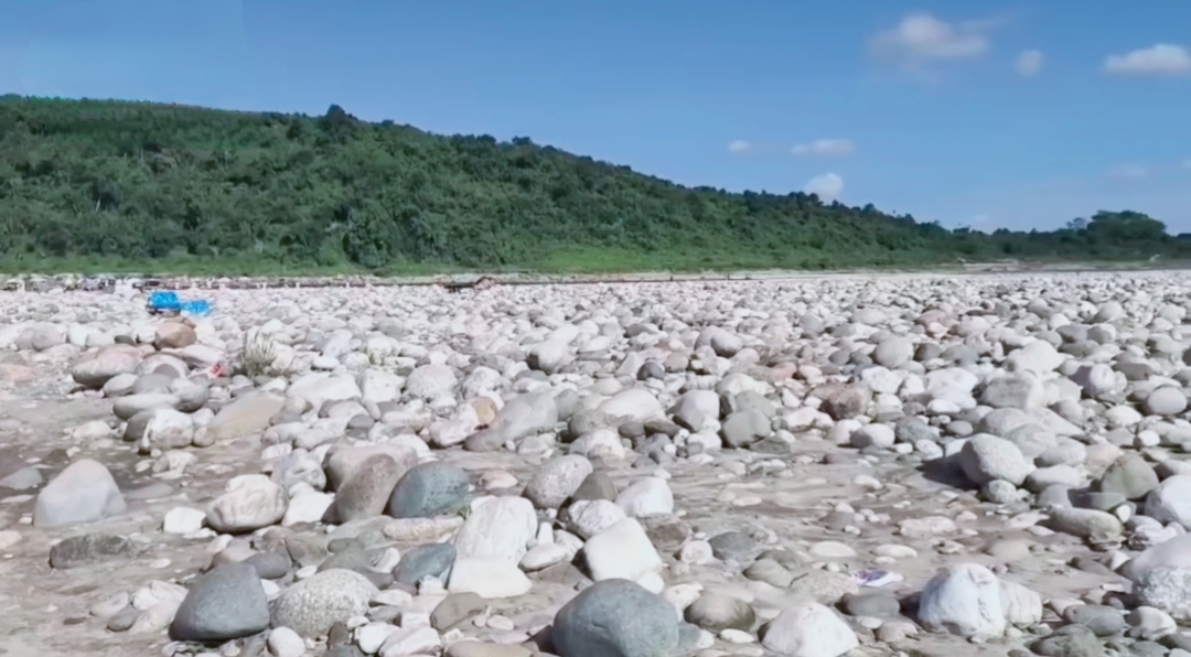 সীমিত আকারে পাথর কোয়ারি ইজারার চিন্তা সরকারের