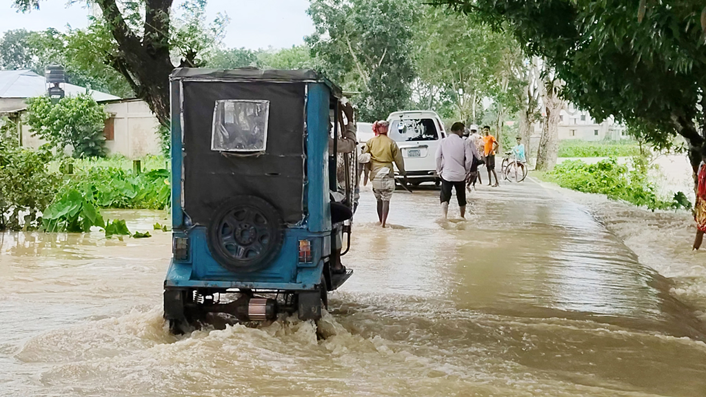 কমলগঞ্জে বাঁধ ভেঙে প্লাবিত ২৫ গ্রাম