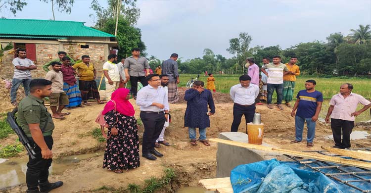 বন্যায় ক্ষতিগ্রস্ত ব্রীজ পুনর্নির্মাণের ঢালাই কাজের উদ্বোধন শ্রীমঙ্গলে