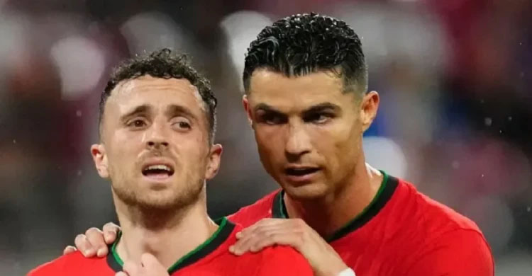 শে ষ কৃ ত্যে রোনালদোর না যাওয়াকে সমর্থন করলেন : বোর্ড সভাপতি
