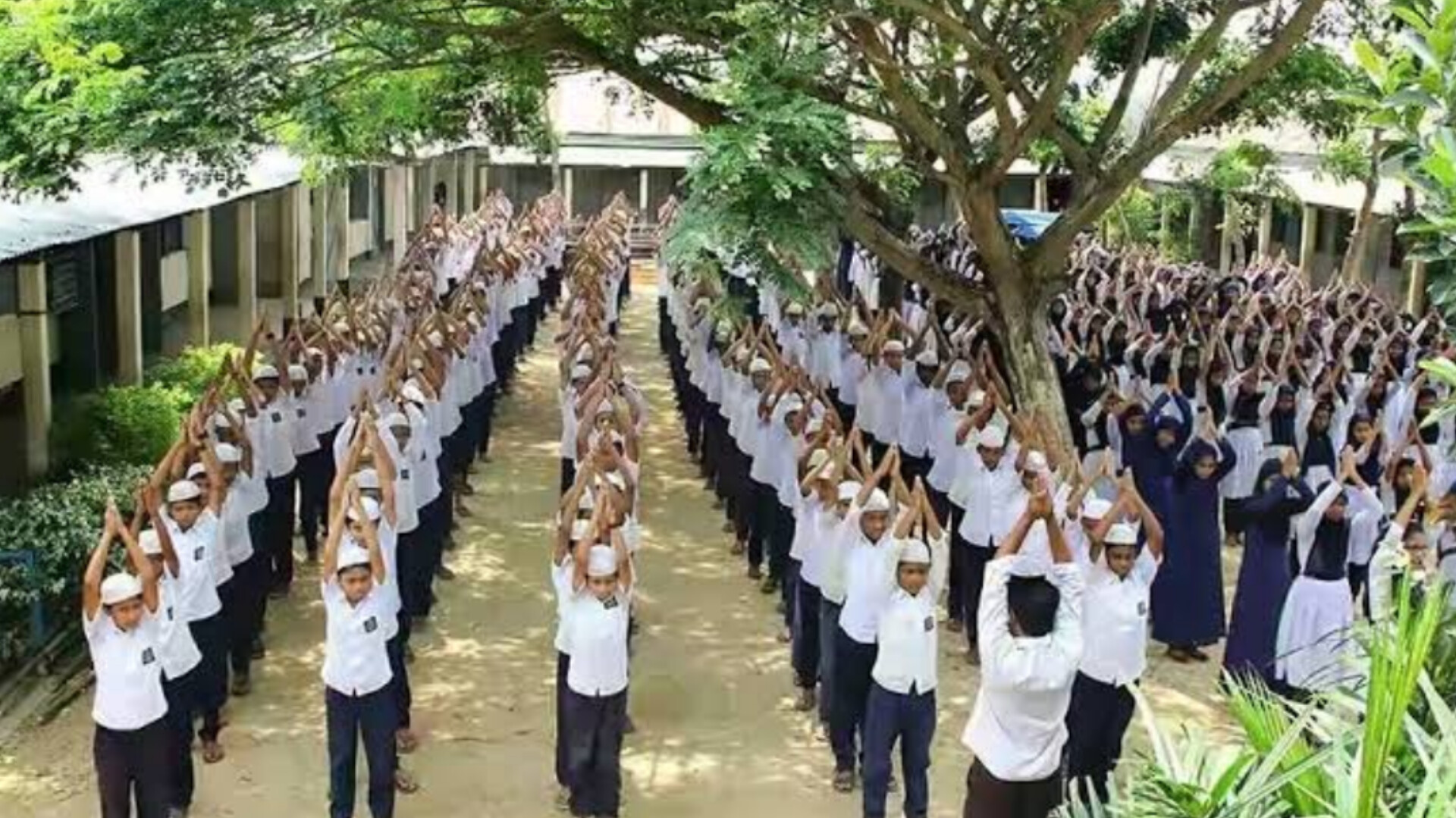 অনিশ্চিয়তার মুখে হবিগঞ্জে হাজারো শিক্ষার্থীর জীবন 