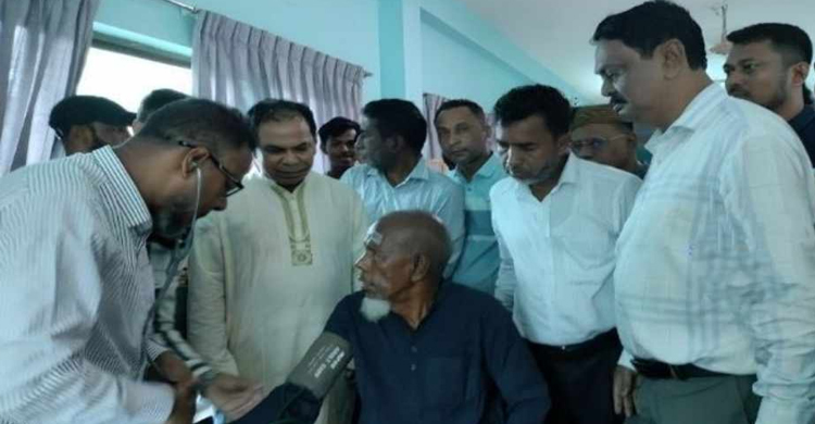 জগন্নাথপুরে দরিদ্রদের বিনামূল্যে চক্ষু চিকিৎসা