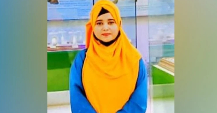 স্বামীর খরচে পড়াশোনা, সরকারি চাকরি পেয়ে তা*লাকের অ*ভিযোগ