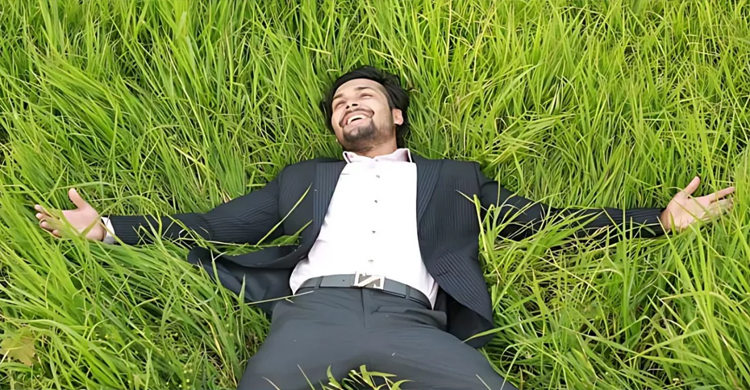 সিঙ্গেলেই সুখী দিবস আজ