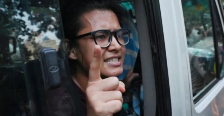 দিল্লিতে &lsquo;লহরা দো তিরঙ্গা&rsquo; মিছিল: নেহা মুক্ত, কারাগারে যেতে পারেন অভিজিৎ