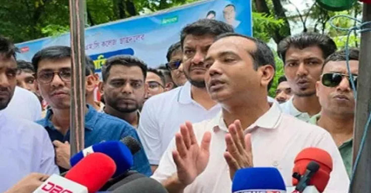"ছাত্রলীগ এখনও হলে অবস্থান করছে: রাকিব"