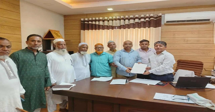 দরবস্ত-কানাইঘাট রাস্তা সংস্কারের দাবিতে স্মারকলিপি প্রদান