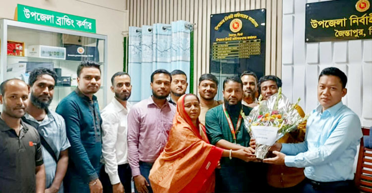 জৈন্তাপুরে নবগঠিত হিট ফাউন্ডেশনের নেতৃবৃন্দে সাথে ইউএনও'র মতবিনিময় অনুষ্ঠিত