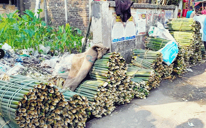 বিলুপ্তির পথে ঐতিহ্যবাহী   চুঙ্গা পিঠার &lsquo;ঢলু বাঁশ&rsquo;