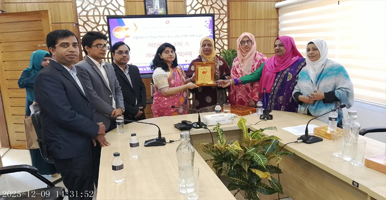 বেগম রোকেয়া দিবসে বিশ্বনাথে অদম্য নারী সম্মাননা পেলেন চার নারী