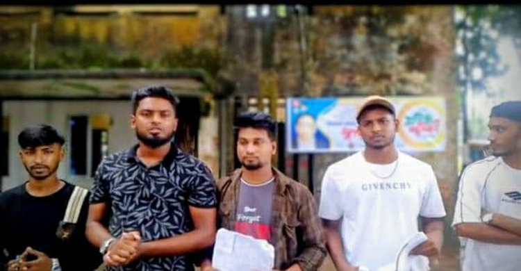 জগন্নাথপুরে কলেজ ছাত্রদলের উদ্যোগে ভর্তি সহায়তা পেল অর্ধশতাধিক শিক্ষার্থী
