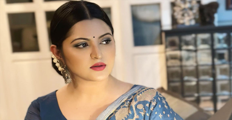 গৃহকর্মীকে মা র ধ র, চিত্রনায়িকা পরীমণির বি রু দ্ধে জি*ডি