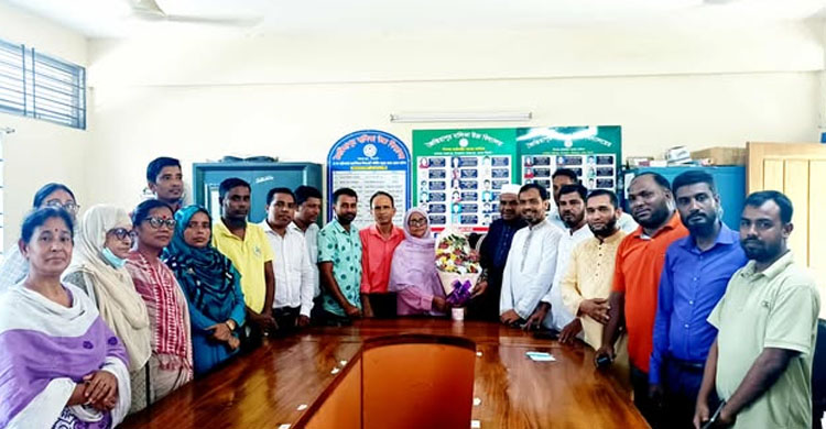 জৈন্তাপুর বালিকা উচ্চ বিদ্যালয়ের এডহক কমিটির দায়িত্ব গ্রহণ ও সংবর্ধনা অনুষ্ঠিত
