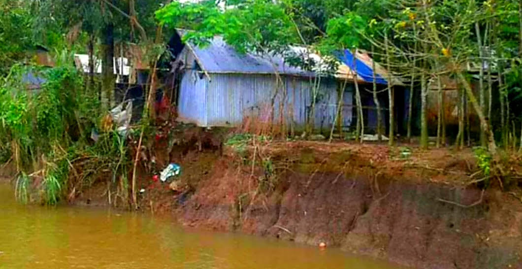 নদীভা*ঙনে সব হারানোর শ*ঙ্কায় গোলাপগঞ্জের তিন গ্রামের মানুষ