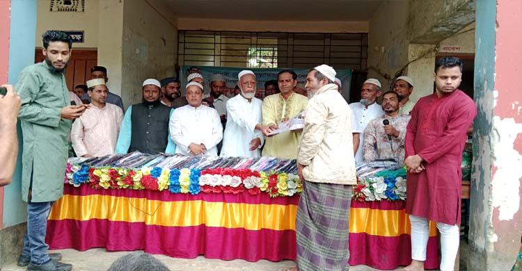 গোয়াইনঘাটে পঞ্চম বারের মতো জিসাস নেতা কাওছারের ঈদ খাদ্য ও বস্ত্র সামগ্রী বিতরণ