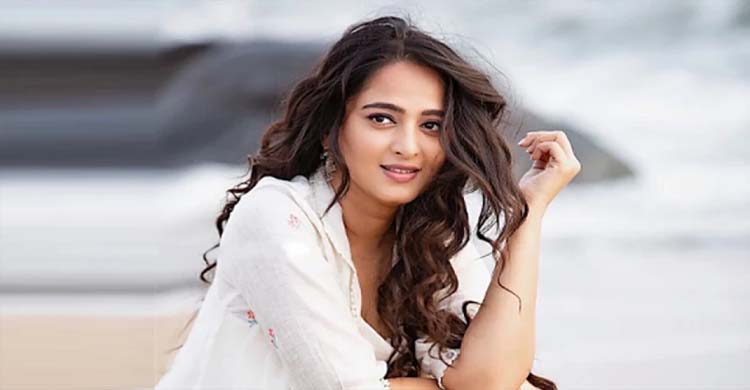 বিয়ের খবর ছড়াতেই ক্ষোভ অনুশকার!