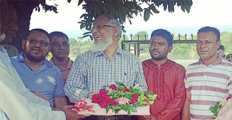 সবার সহযোগিতার মাধ্যমে দেশে একটি সুষ্ঠু, শান্তিপূর্ণ গ্রহণযোগ্য নির্বাচন উপহার দিবো: ইসি