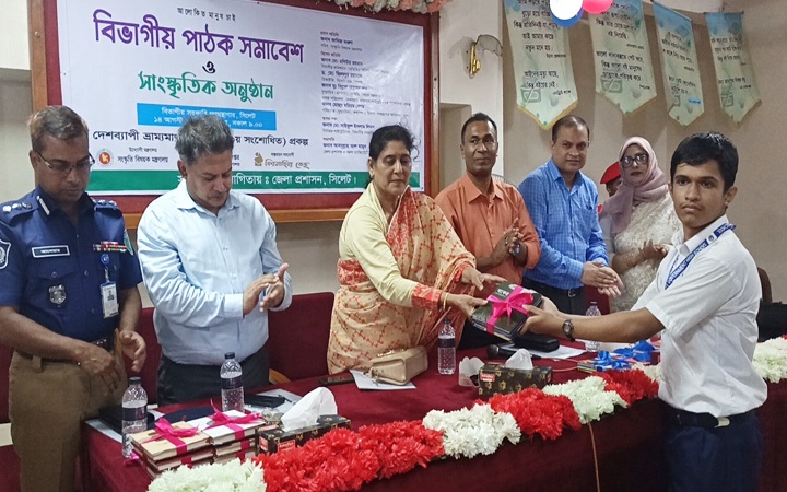 মানবিক সমাজ গড়তে বই পড়ার বিকল্প নেই: সংস্কৃতি সচিব
