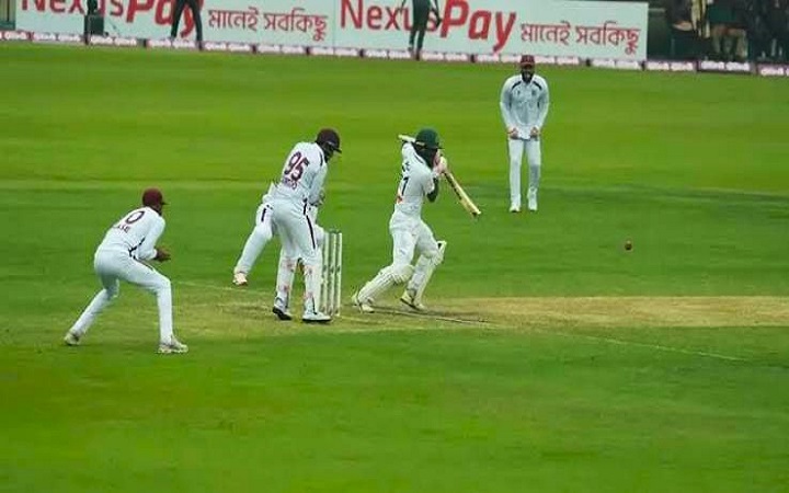 মিরপুর টেস্টে চাপে বাংলাদেশ, তৃতীয় দিন শেষে ১০৬ রানের লিড