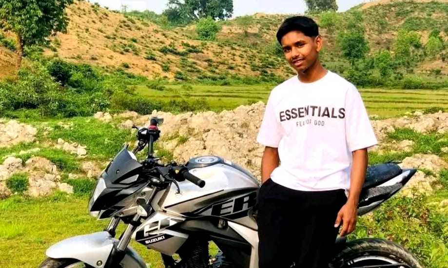 ফেঞ্চুগঞ্জে সড়ক দু*র্ঘটনায় এইচএসসি পরীক্ষার্থী নি*হত