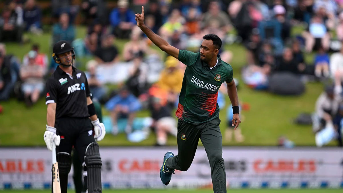 বাংলাদেশকে বড় লক্ষ্য দিলো নিউজিল্যান্ড