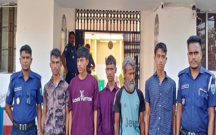 কানাইঘাটে অটোরিকশাচালক হ/ত্যা: বাবা ও চার ছেলেসহ  ৫ আসামি  আট/ক