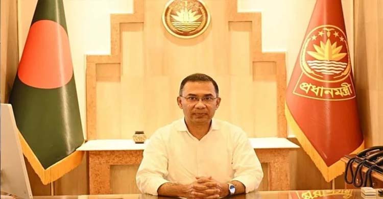 ছুটির দিনেও ব্যস্ত সময় কাটাচ্ছেন প্রধানমন্ত্রী