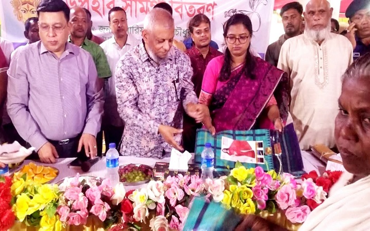 দুর্গোৎসব হোক সম্প্রীতি ও ভ্রাতৃত্বের বন্ধন সুদৃঢ় করার উৎসব&rsquo;-মন্ত্রী আরিফুল হক