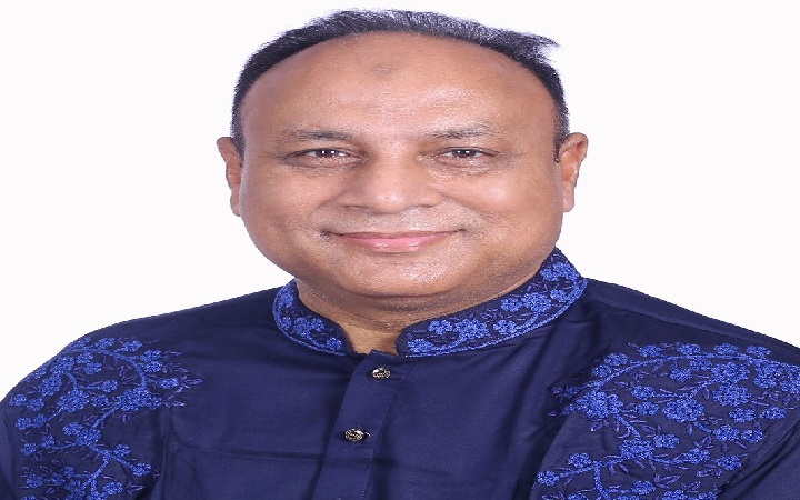 এমরান আহমদ চৌধুরীর হাত ধরে ৩০ বছর পর  ধানের শীষের বিজয়