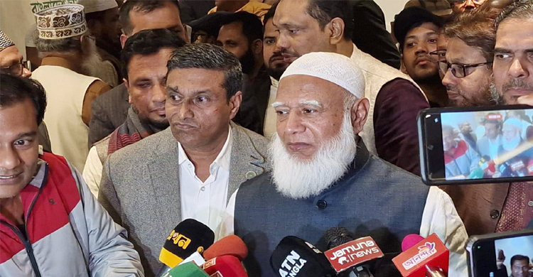 সংখ্যাগরিষ্ঠ-সংখ্যালঘুষ্ঠ মানি না, আমরা সবাই দেশের নাগরিক: জামায়াত আমির