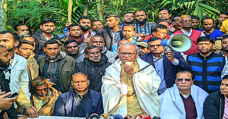 সচিবালয়ে আ গু ন নিঃসন্দেহে এটা চক্রান্তের অংশ: রিজভী